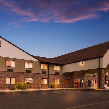 Best Western Kendallville Inn Buitenkant foto