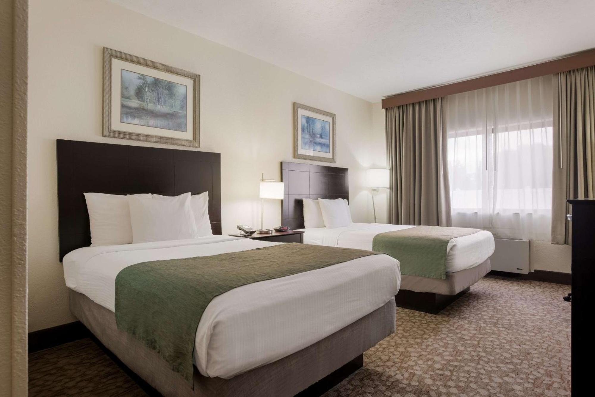Best Western Kendallville Inn Buitenkant foto