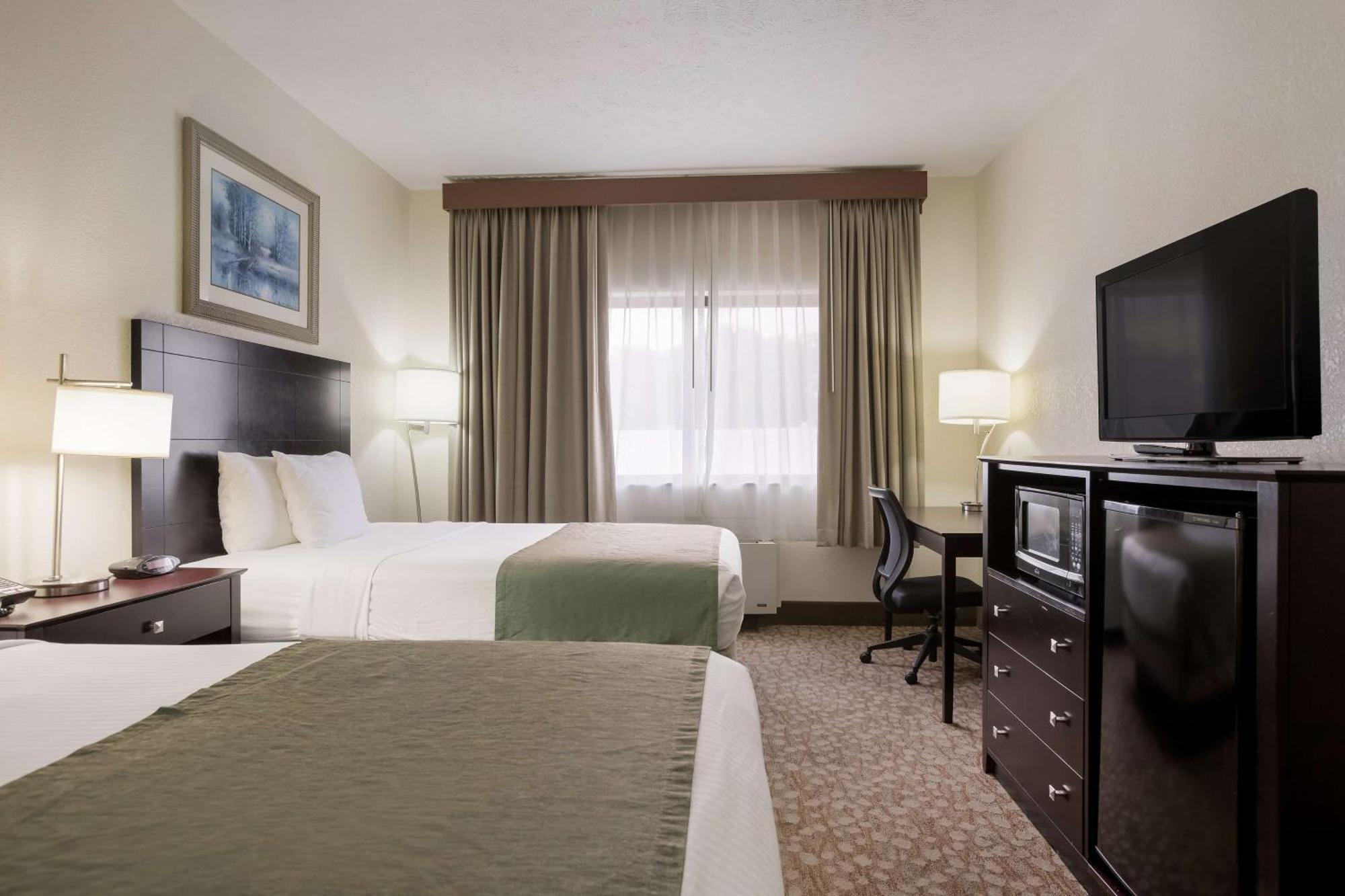 Best Western Kendallville Inn Buitenkant foto