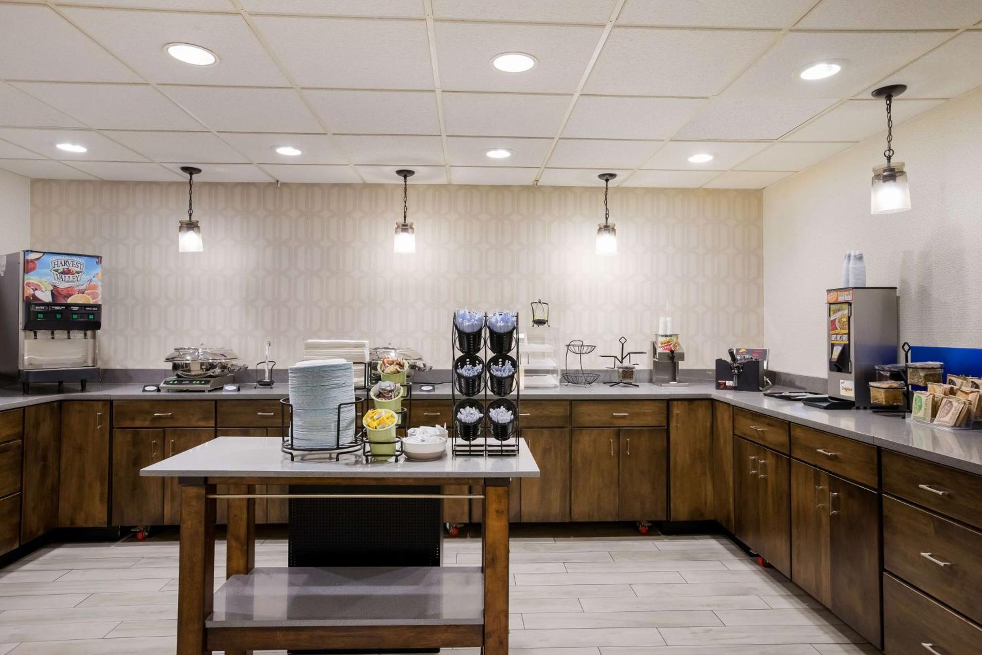 Best Western Kendallville Inn Buitenkant foto