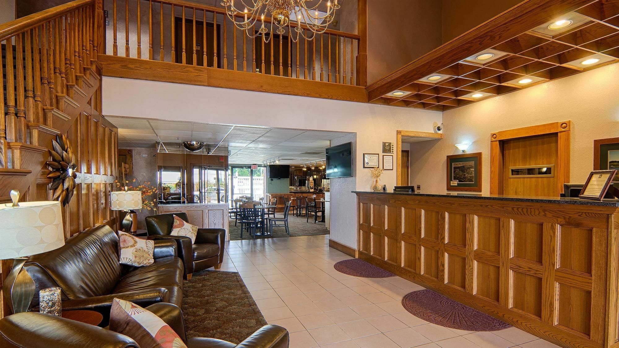Best Western Kendallville Inn Buitenkant foto